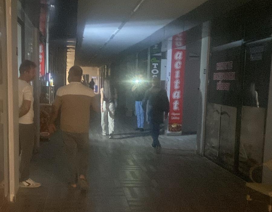 Elektrik Kesintisi (2)