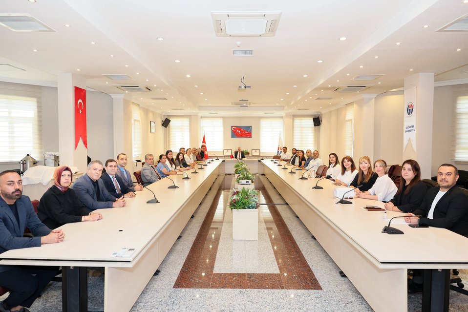 Gaün’de Çevre, Enerji̇ Ve Su Veri̇mli̇li̇ği̇ Eği̇ti̇m Belgeleri̇ Törenle Takdi̇m Edi̇ldi̇ 1