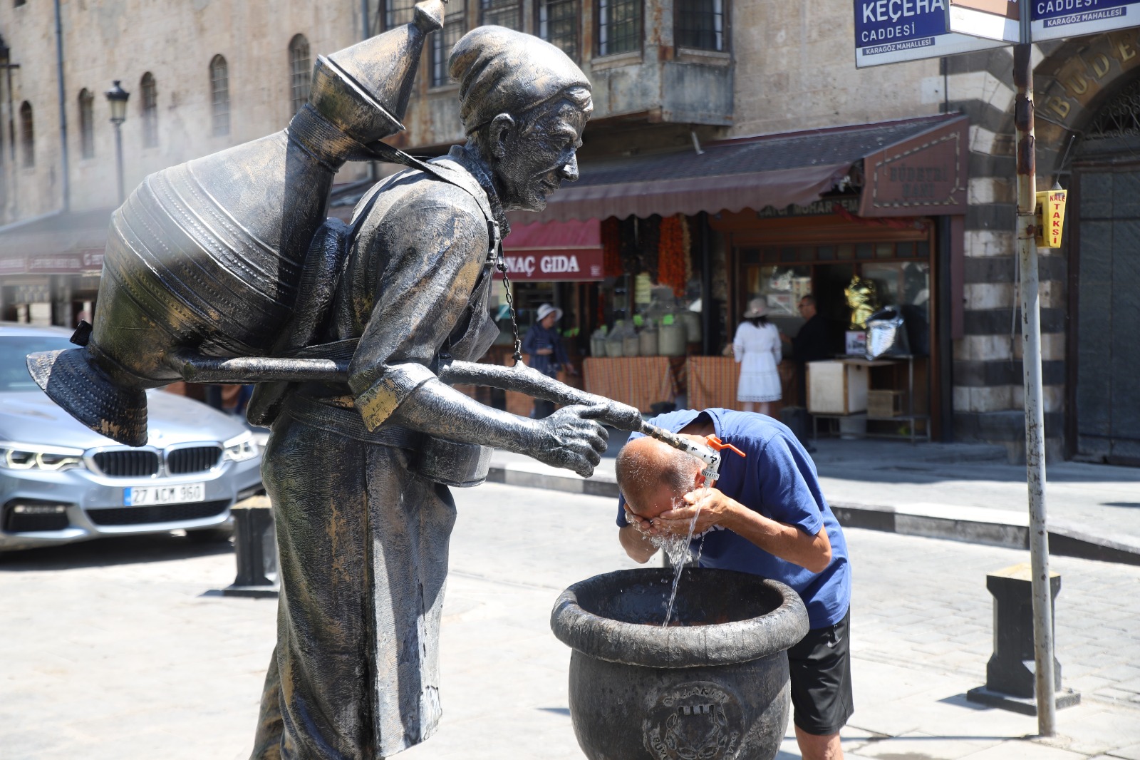 Gaziantep Sıcaktan Bunalan Vatandaş (4)