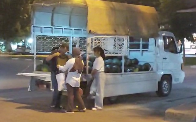 Karpuz Tezgahında Babaya Sürpriz (3)