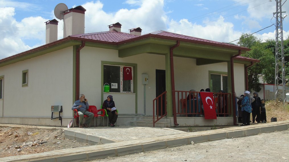 Köy A A 20250603 38171947 38171946 I S L A H I Y E D E 18 K O Y T I P I K A L I C I K O N U T U N A N A H T A R L A R I H A K S A H I P L E R I N E T E S L I M E D I L D I