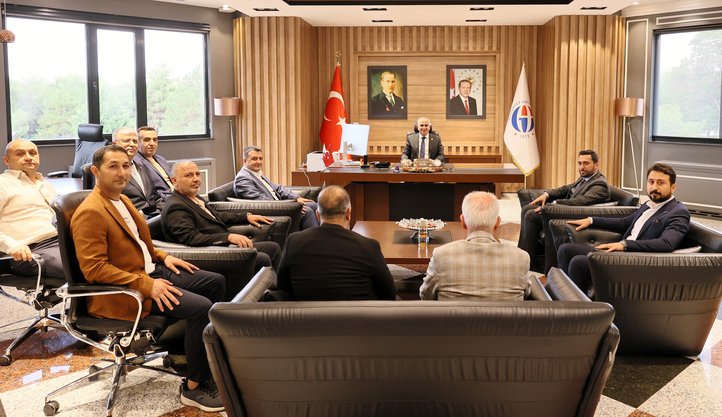 Gazi̇antep Müsi̇ad’tan Rektöre Zi̇yaret 2