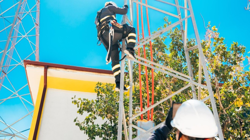 Gaziantep'te Tepkiler Sonrası Elektrik Seferberliği Başladı! (3)
