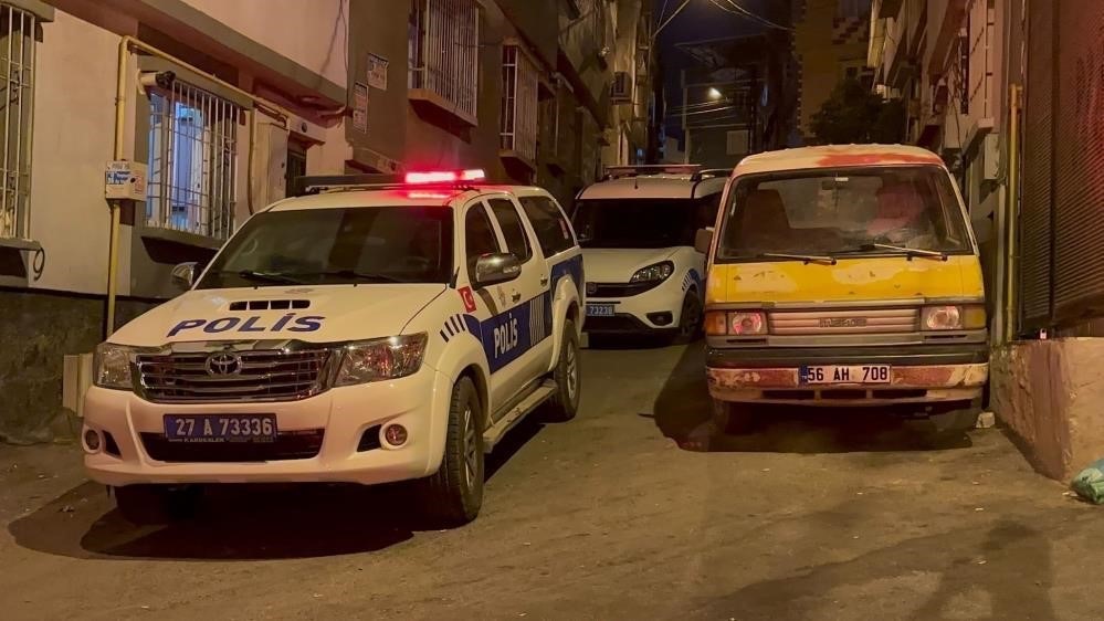 Gürültü Yaptığı Için Öldürüldü