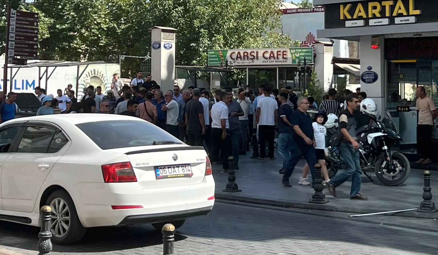Çarşı Silahlı Çatışma (2)