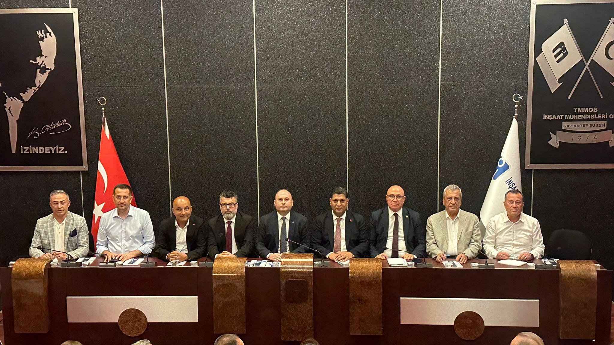 Chp Işi Sıkı Tutuyor (2)