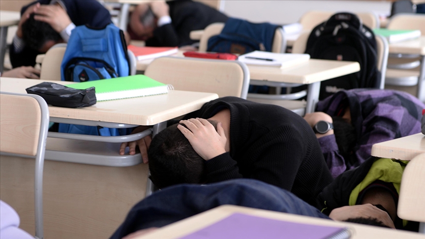 Deprem Tatbikatı 1