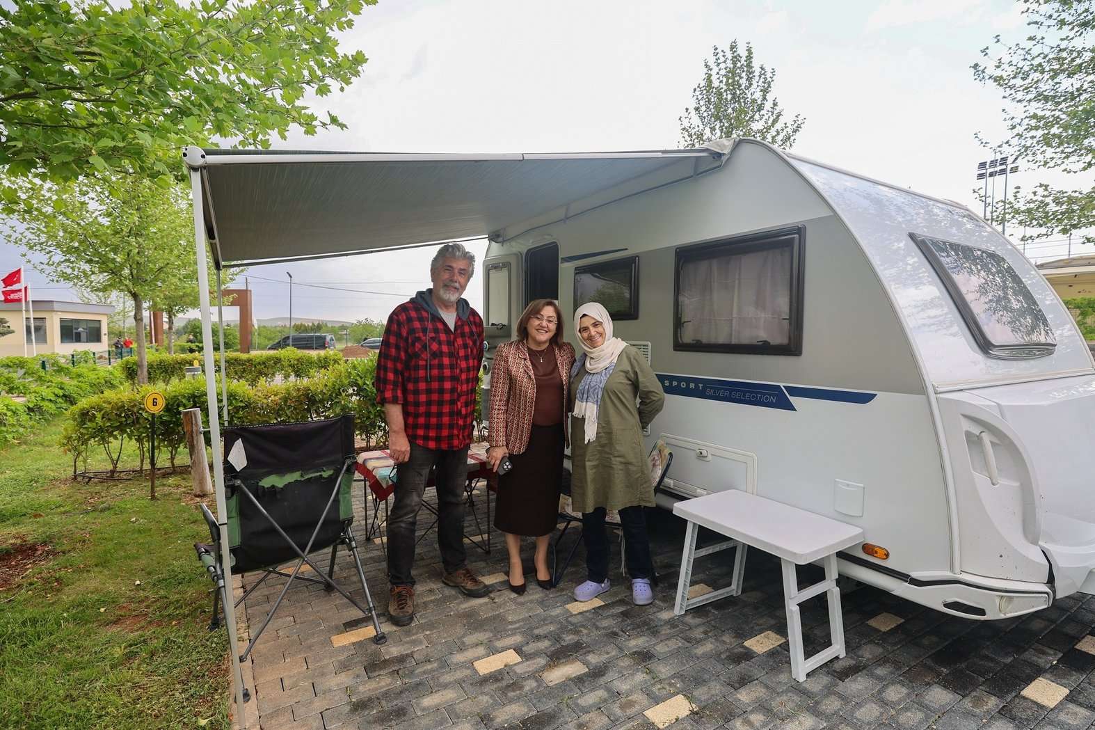 Karavan A W518095 02