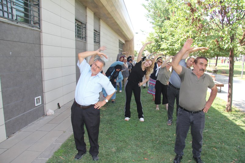 Spor (2)