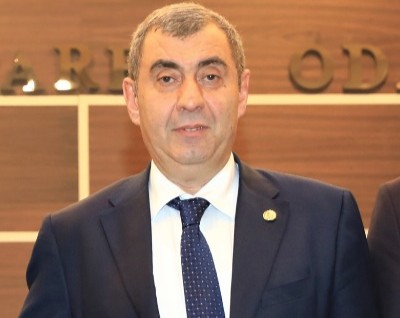 Ünlü Iş Insanı