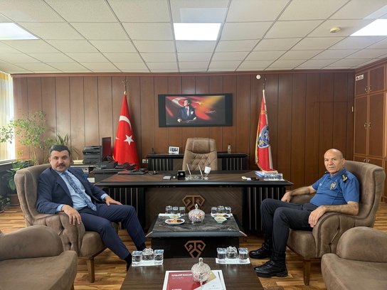 Z İ Y A R E T A W515693 01