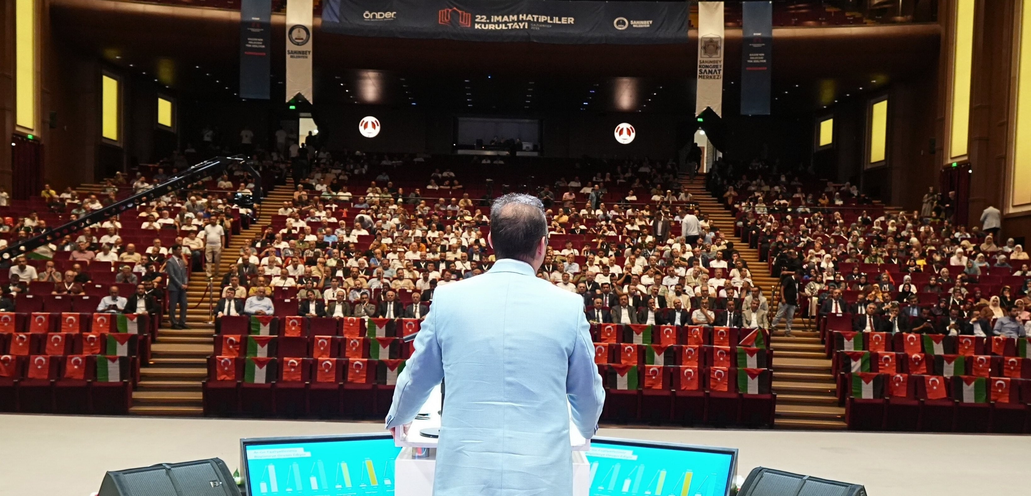 Bakan Kacır (4)