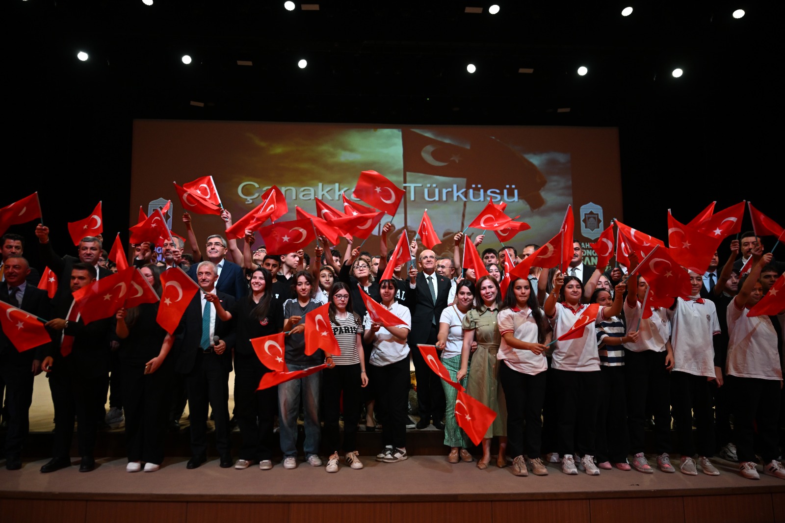 Bakan Şimşekk (1)