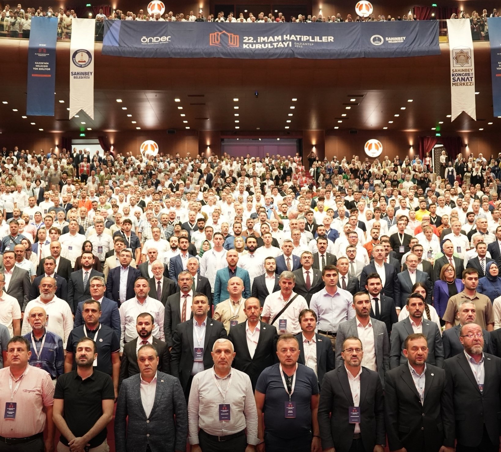 Bakan Tekin (2)