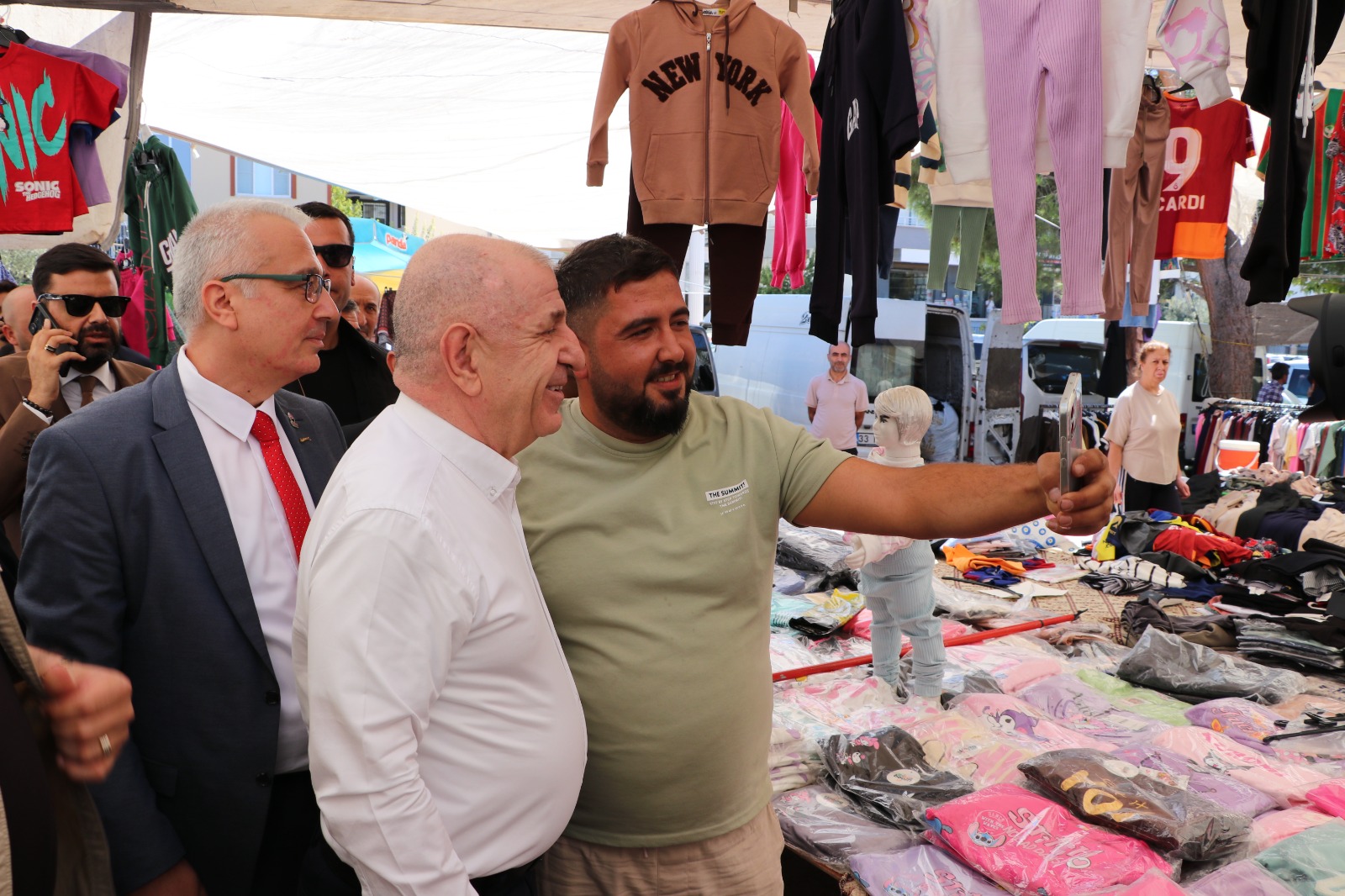 Özdağ Gaziantep Pazarında Vatandaşlarla Buluştu (1)