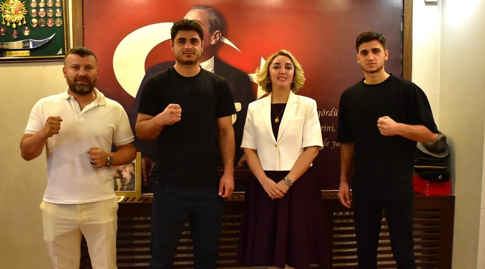 Şampiyon Sporculardan Emektar’a Ziyaret (3)