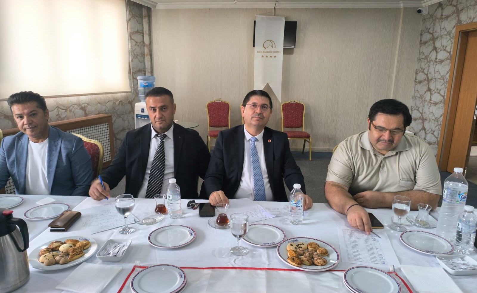 Zor Gazetecilik, Güç Devşirmek İçin Yapılmaz (1)-1
