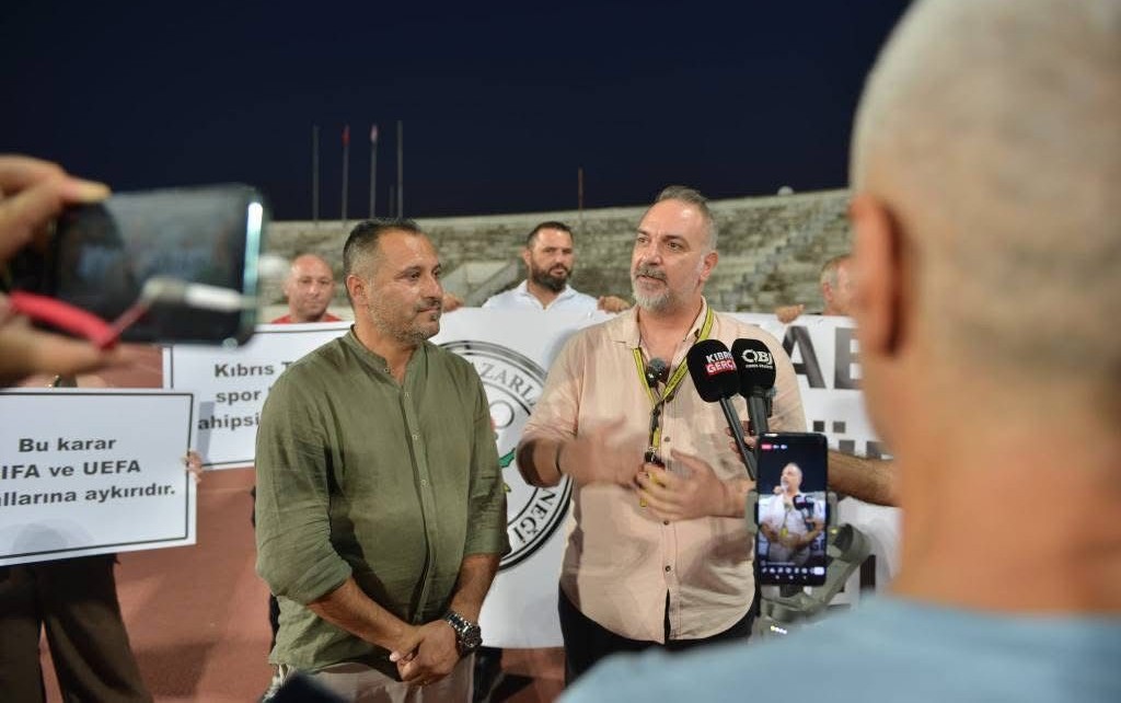 Zor'dan Kıbrıslı Gazetecilere Basın Özgürlüğü Desteği (2)