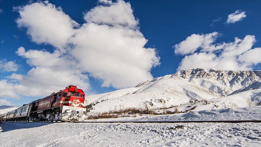 Ankara–Kars seferinde Erzincan’da 2,5 saat, Erzurum’da 4 saat mola verilecek.