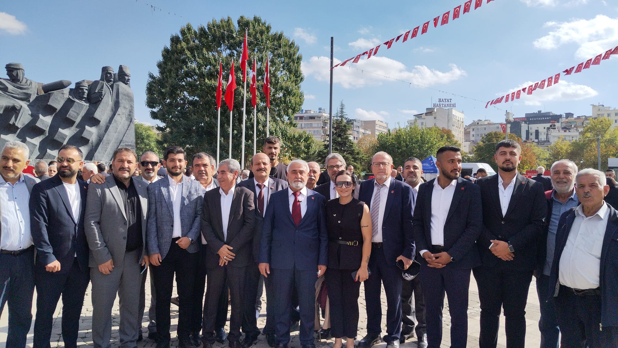 Hurşit Yıldırım (1)-3