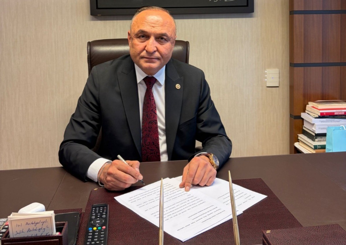Melih Meriç (2)-3