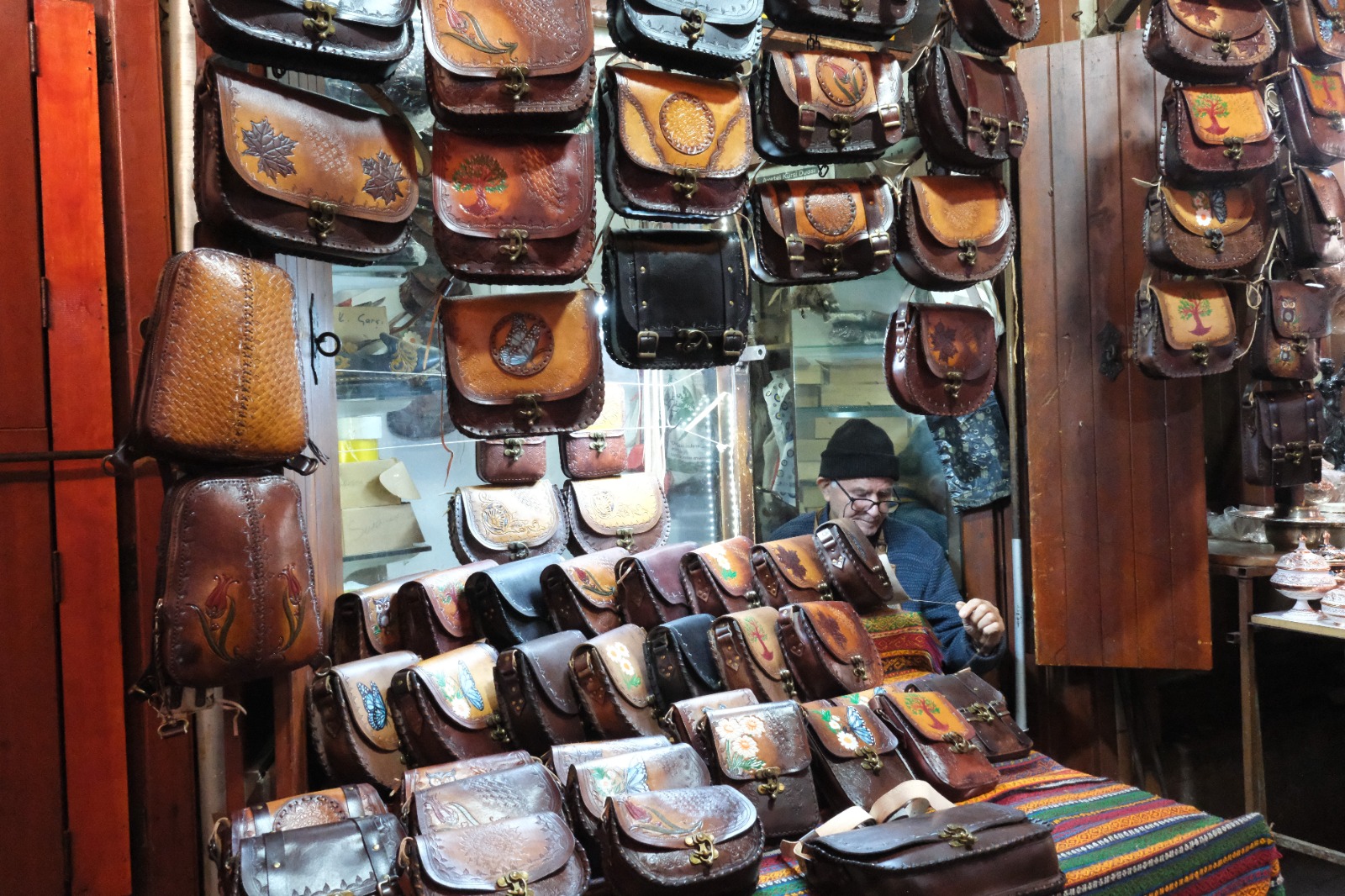 66 Yıllık Çanta Ustası (3)