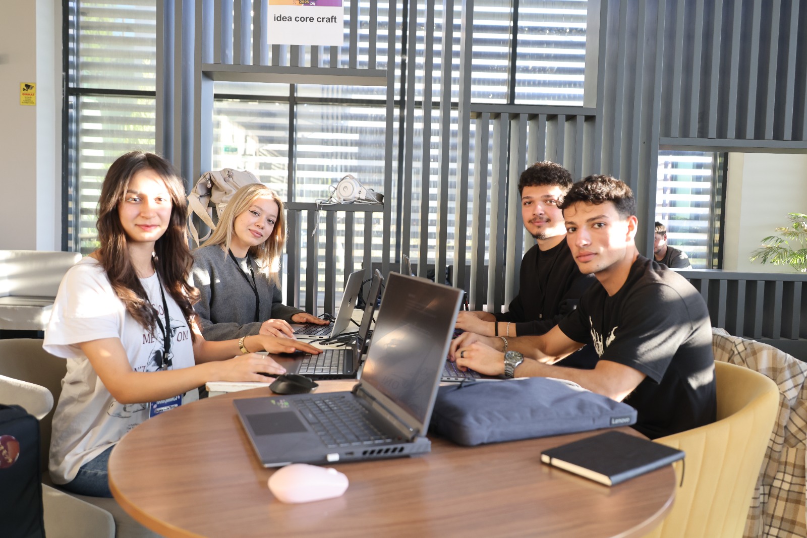 Hkü Oyun Kurucusu (2)