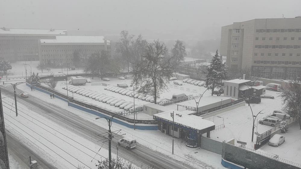 Gaziantep Beyaza Büründükar Yağışı Başladı, Ekipler Teyakkuzda