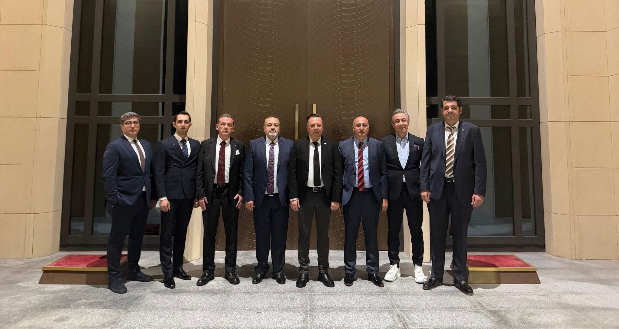 Tüccarlar Kulübü (3)-2