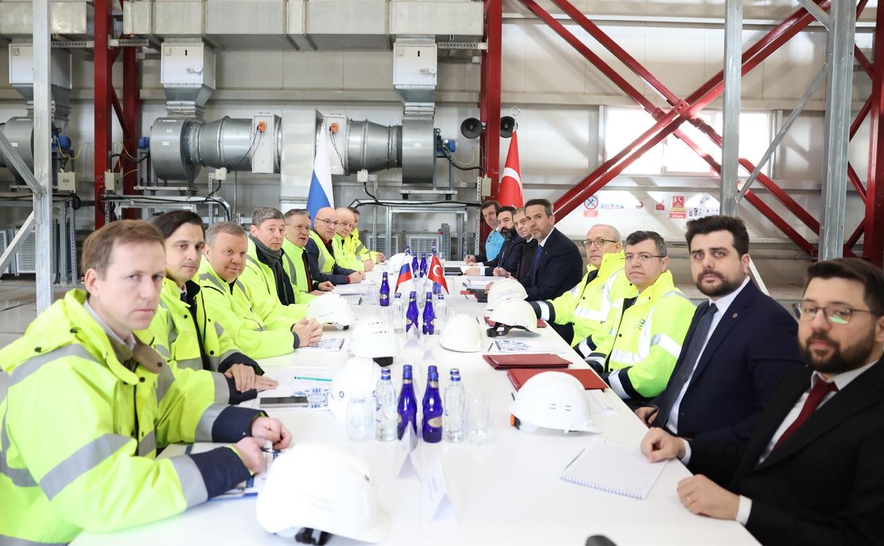 Bakan Bayraktar (1)-1