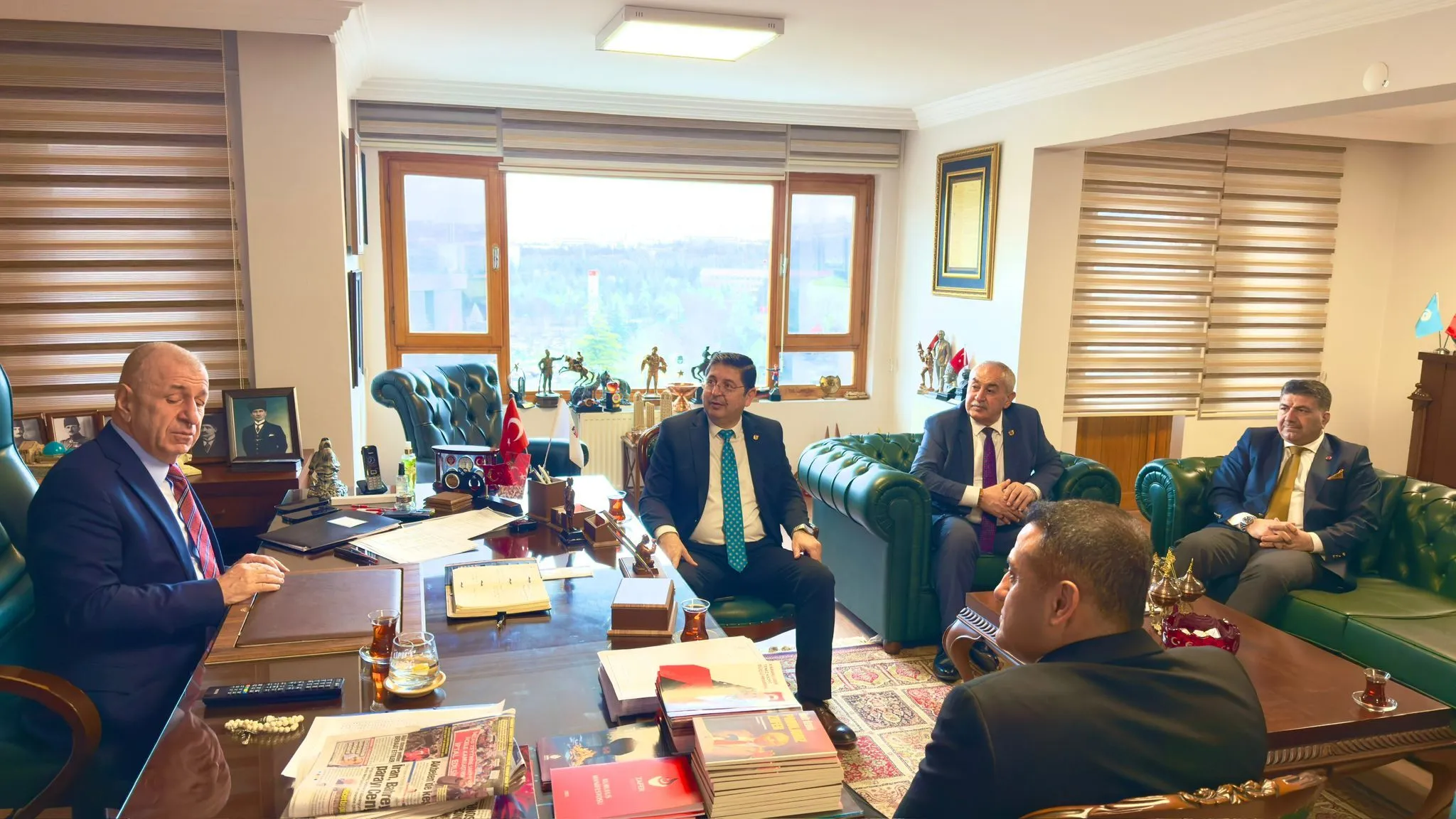 Bora Zor Ümit Özdağ 2
