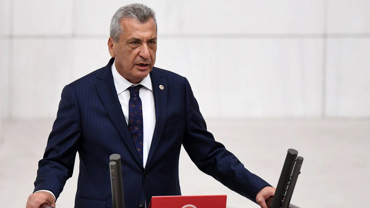 Hasan Öztürkmen-33