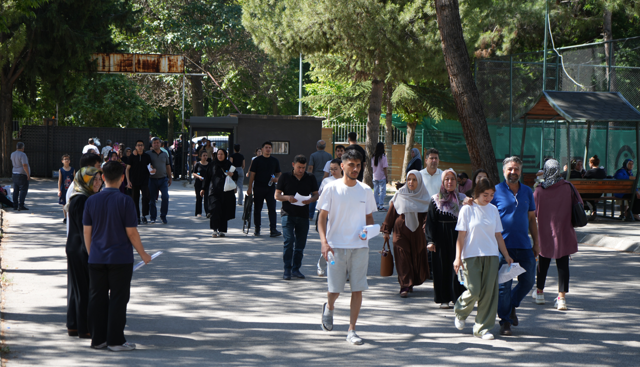 Gaziantep'te Yks Heyecanı Sürüyor (3)