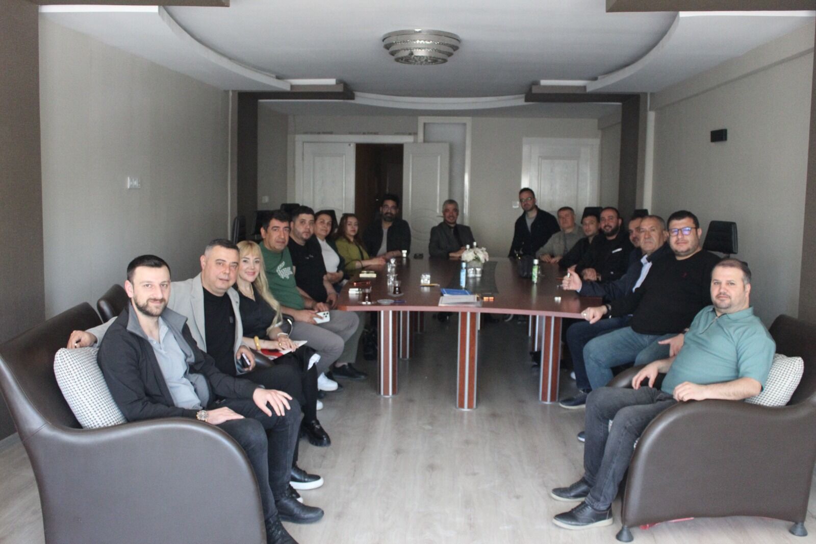 Kayıt Dışı (2)