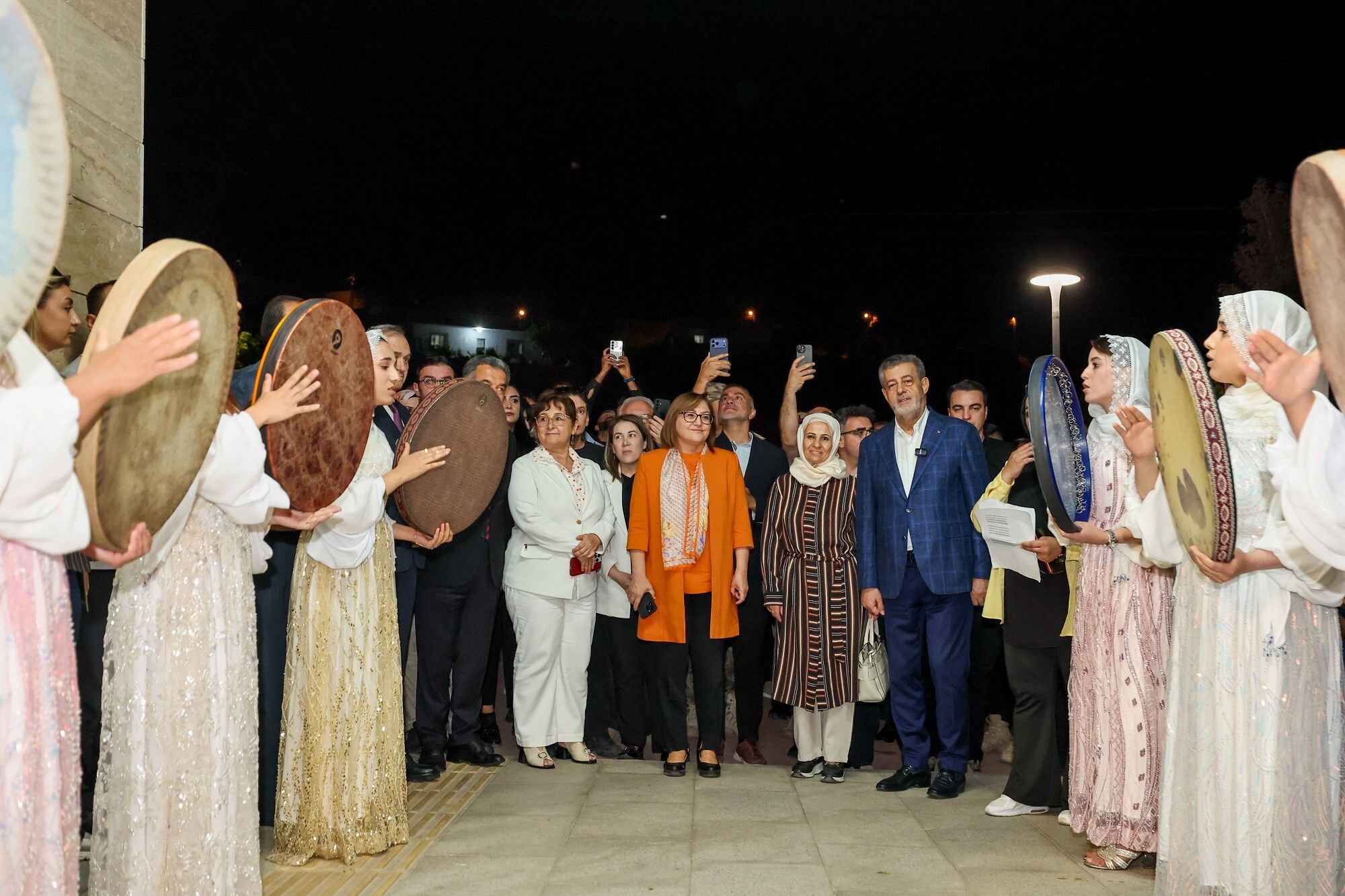 Fatma Şahin Şırnak'ta Barış Ve Kardeşliğe Ortak Oldu (1)