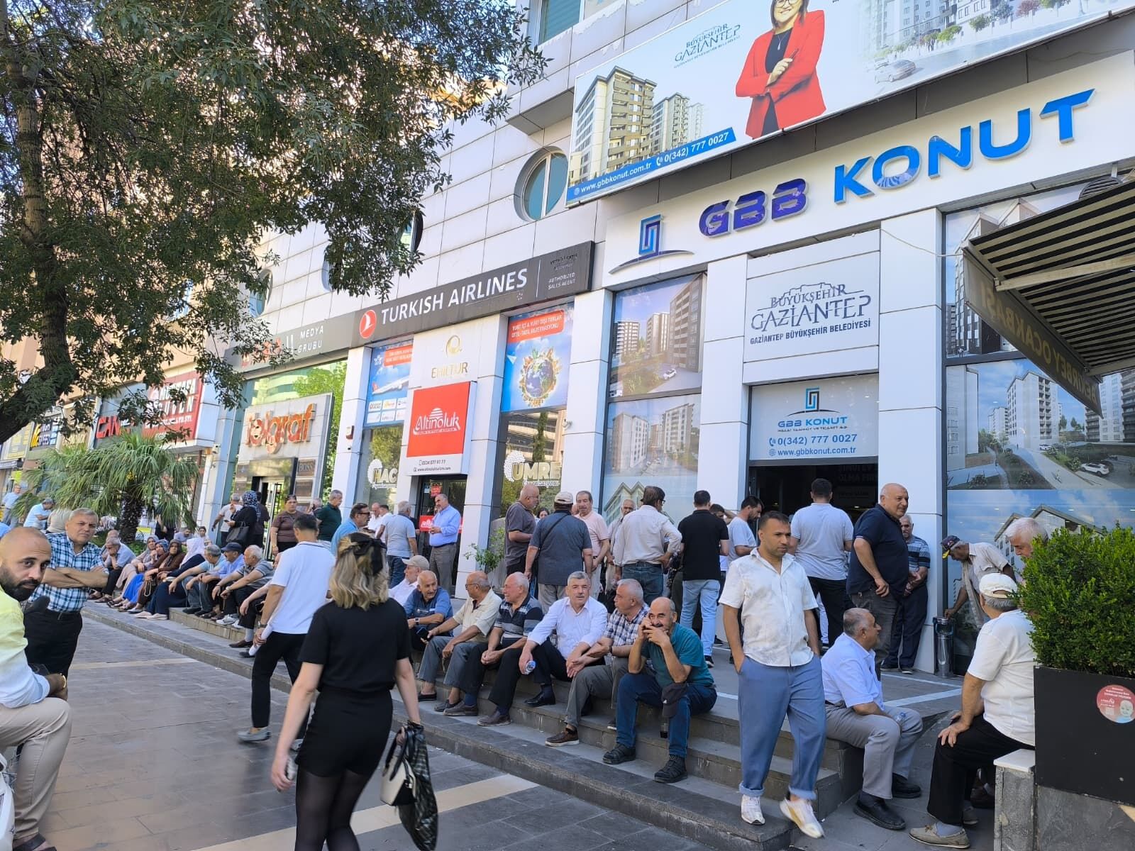 Gaziantepliler Gazi Konuta Koştu2