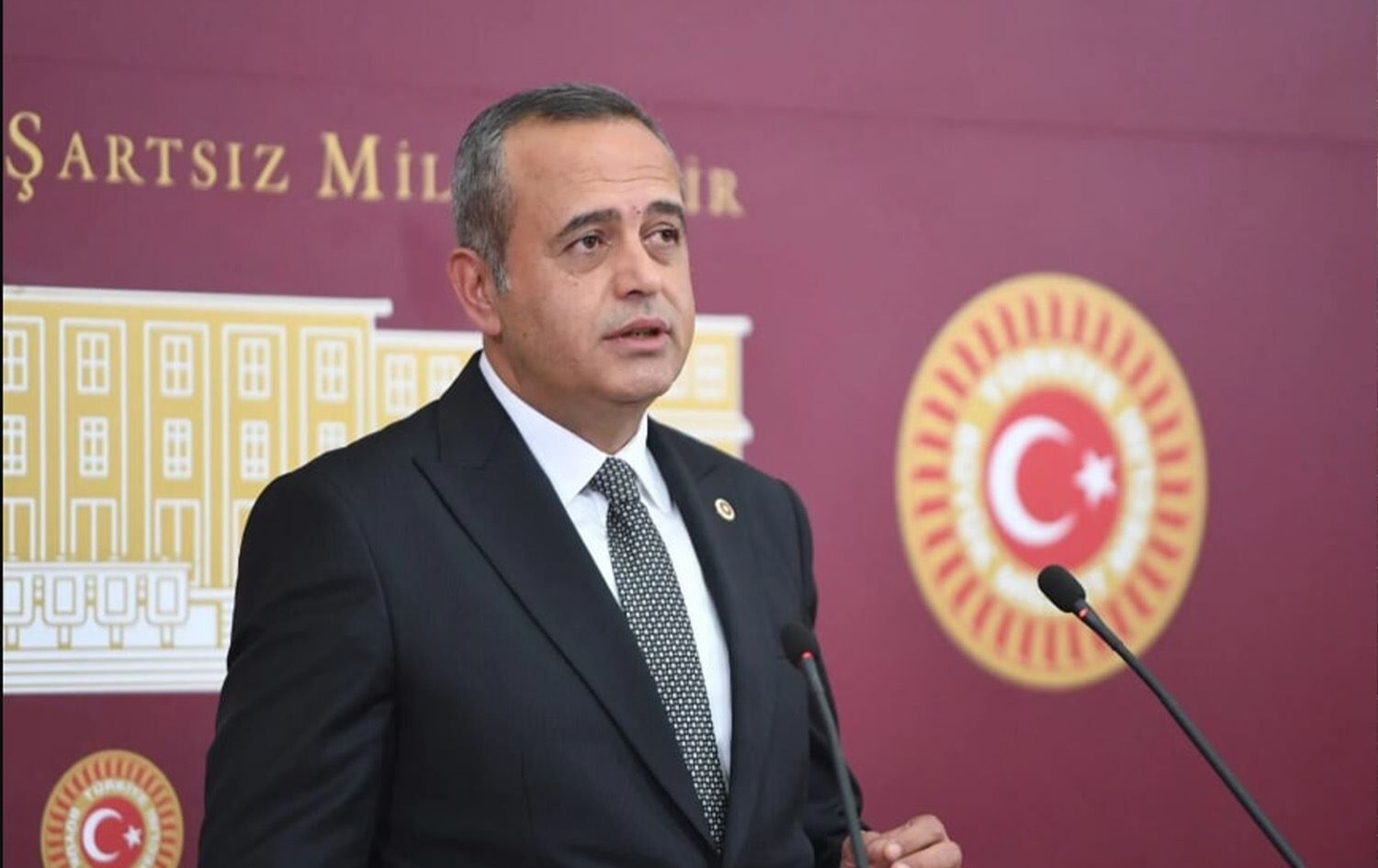 İki Kişiden Biri Borçlu (1)
