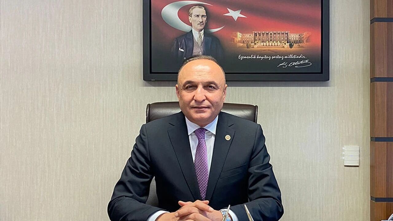Melih Meriç-30