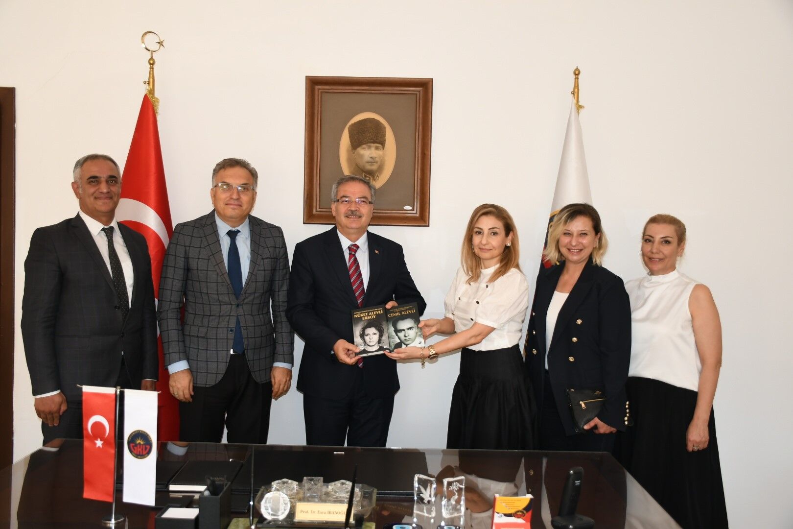 Milli Eğitim Müdürü Arpacı’dan Şampiyon Okula Ziyaret (1)