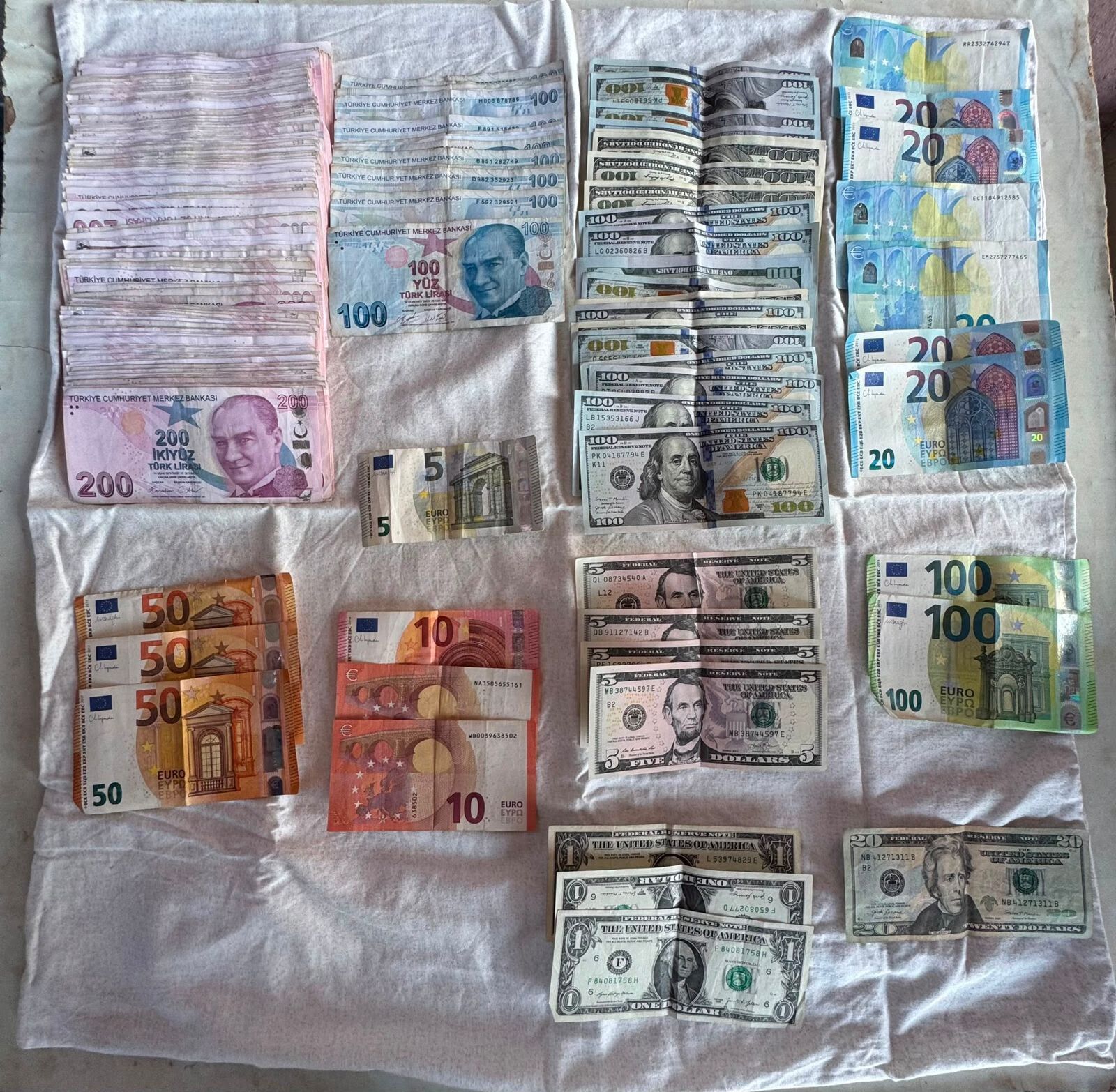 13 Milyarlık Operasyon (3)