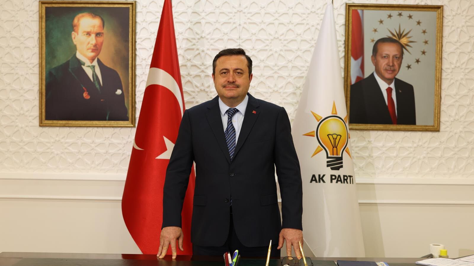 Hepsi̇ Dedi̇kodu (1)