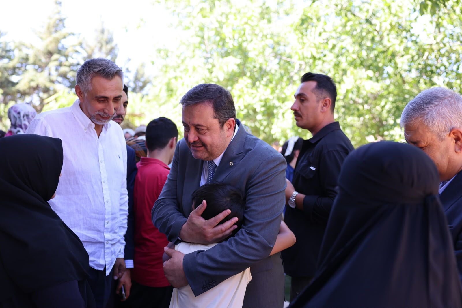 Hepsi̇ Dedi̇kodu (4)