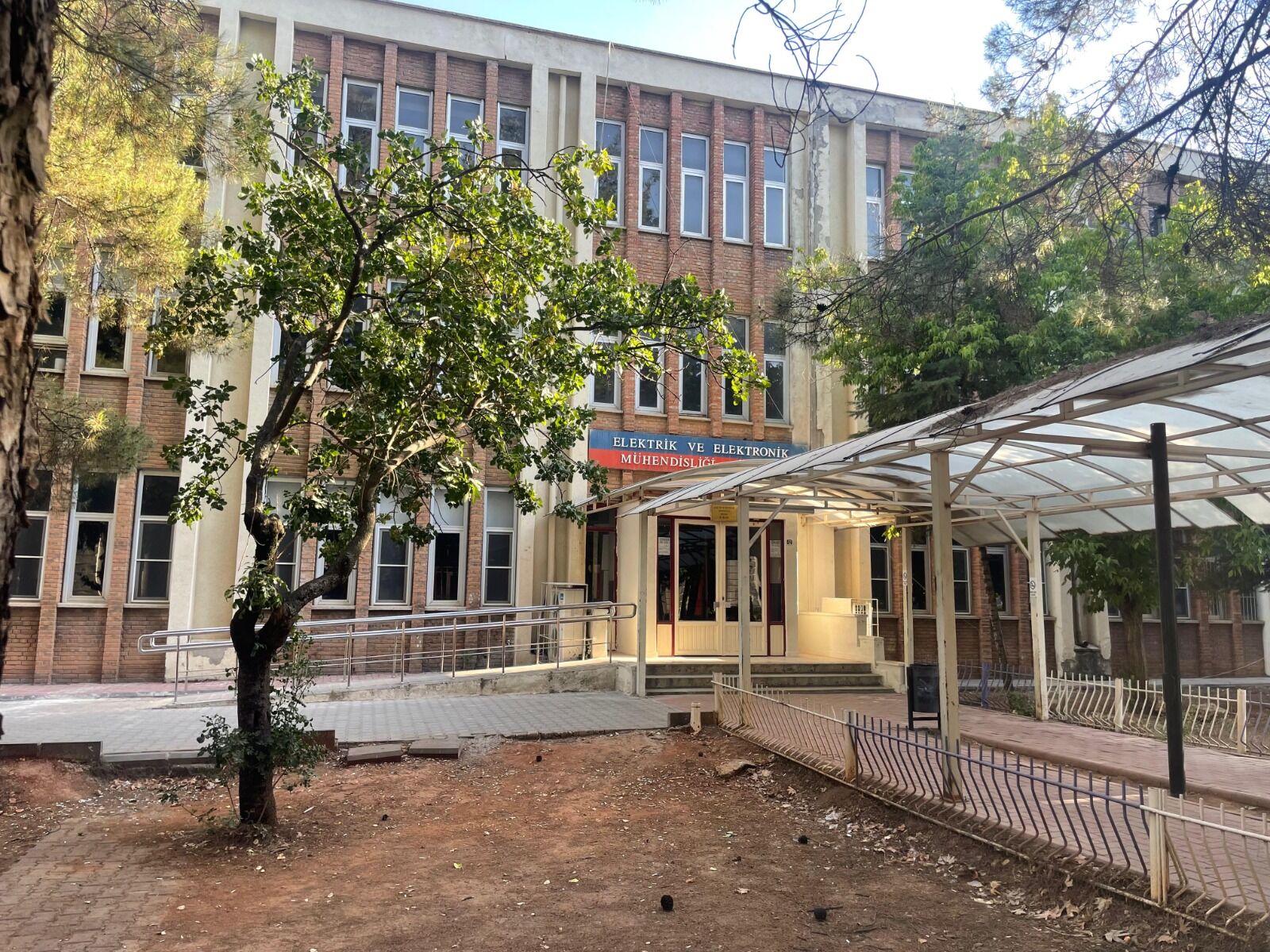 GAÜN'de geleceğin mühendisleri yetişiyor