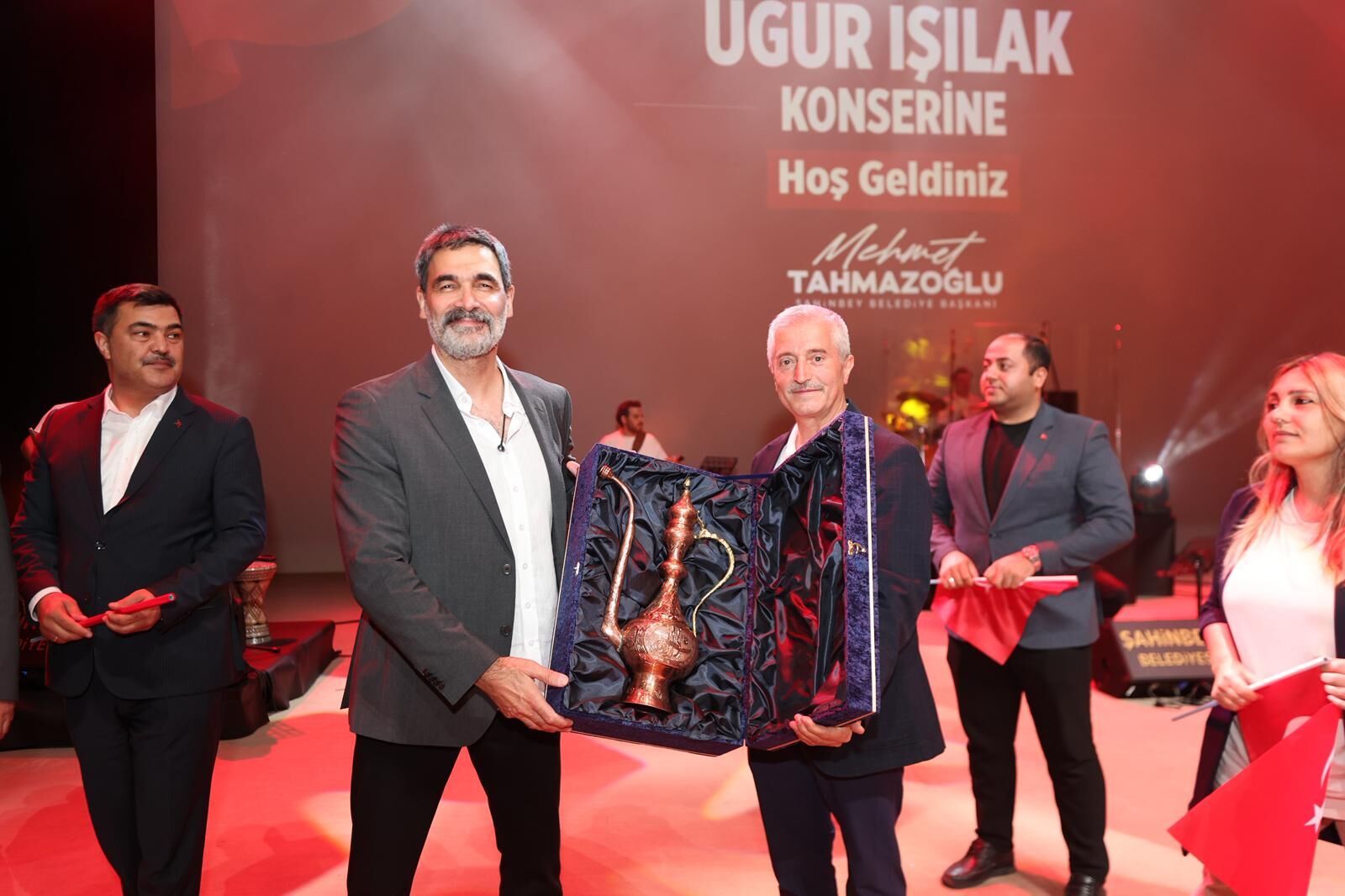 Uğur Işilak (5).Jpg