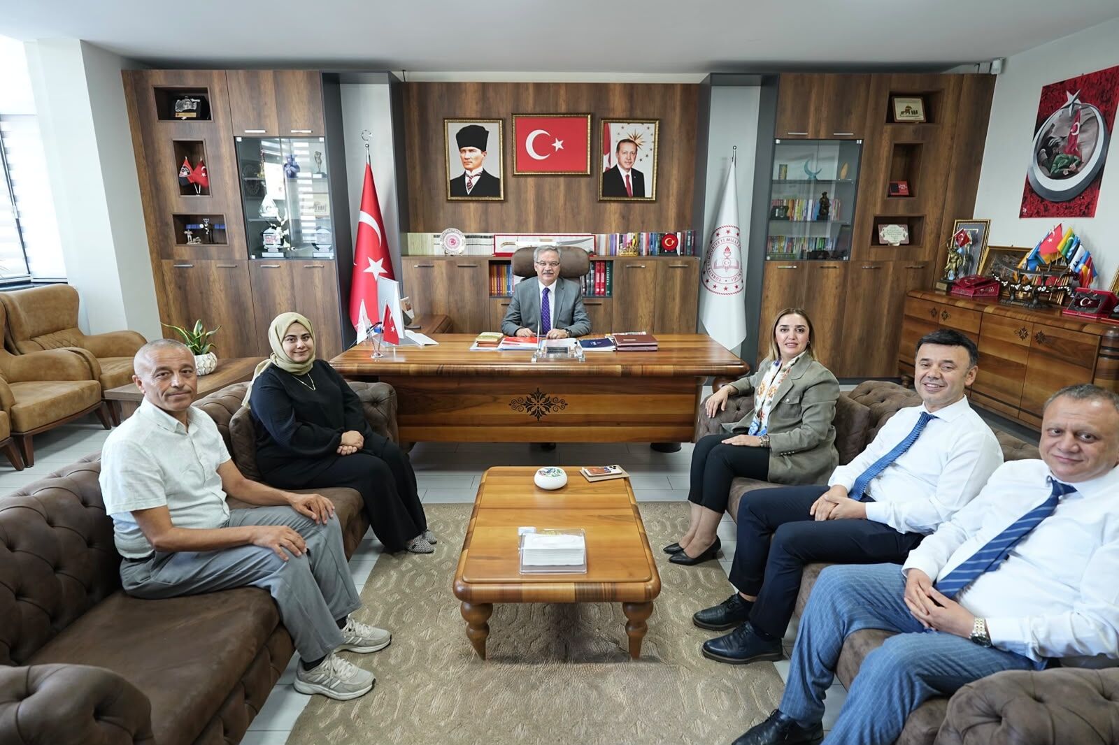 Emektar Il Milli Eğitim Müdür (2)