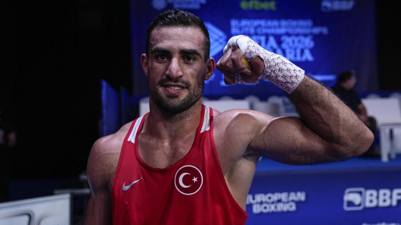 Milli Boksör Türk Boks Tarihine Geçti