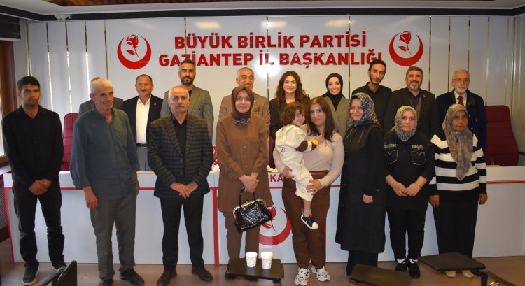 Bbp Gaziantep Kadın Kollarında Bayrak Değişimi 4