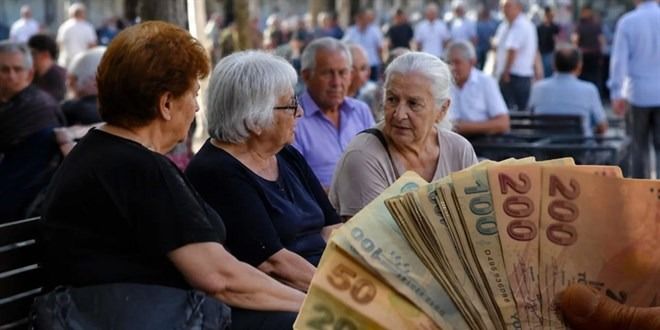 Ocak 2027 emekli zammında kritik tarih: Üç senaryo açıklandı