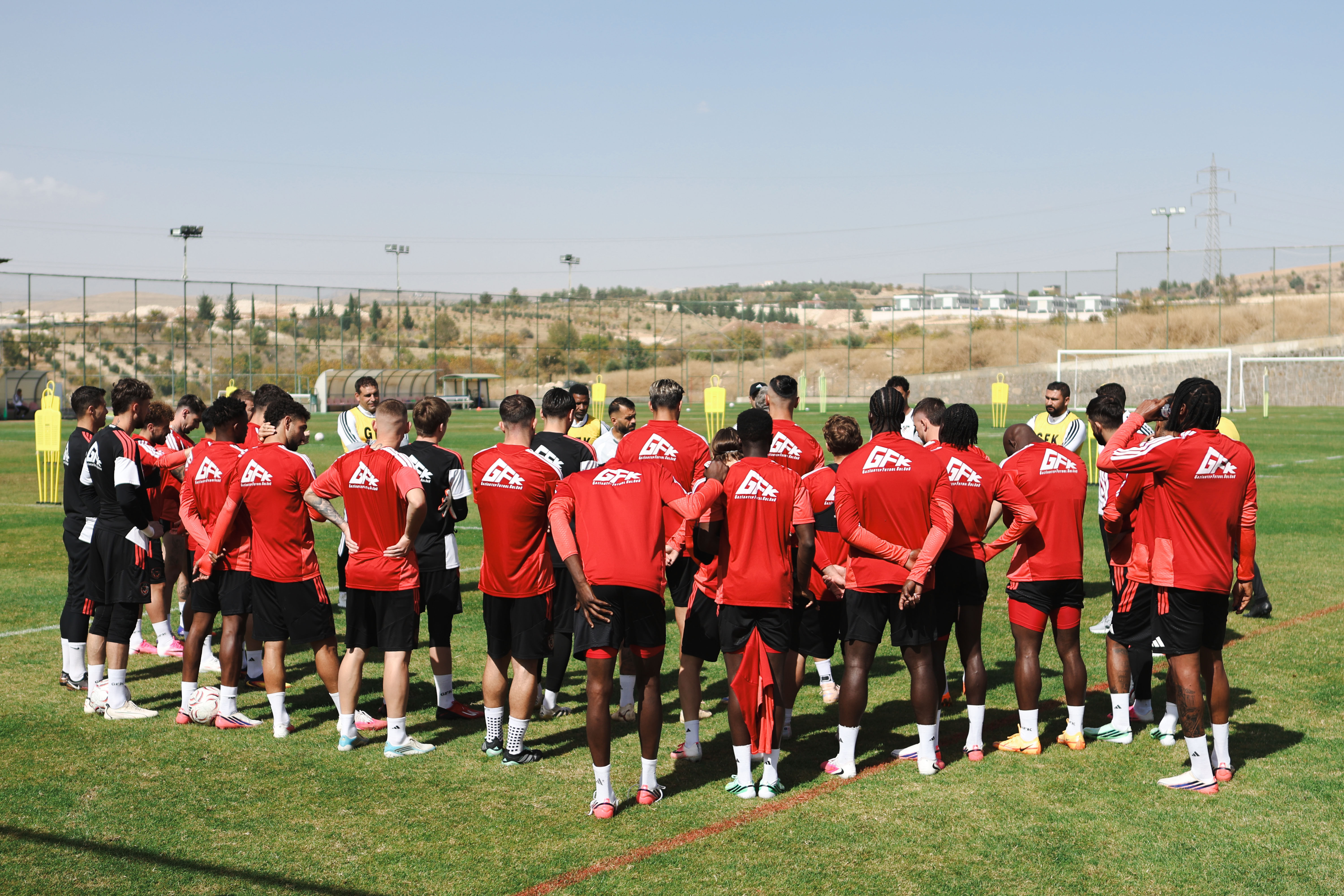 Gaziantep Fk (2)-23