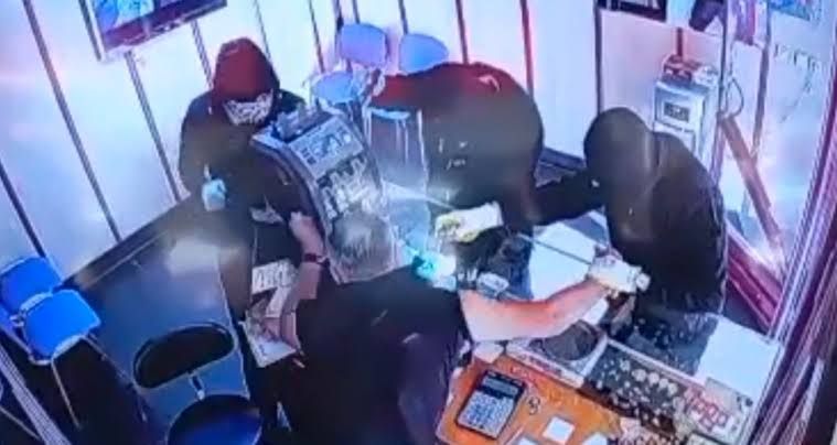 Gaziantep’te Kuyumcu Soygununun Şoke Eden Görüntüleri Ortaya Çıktı